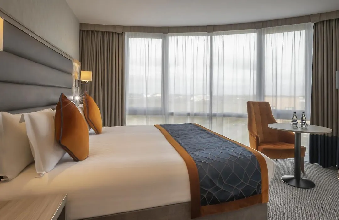 Metro Hotel Dublin Airport-1
